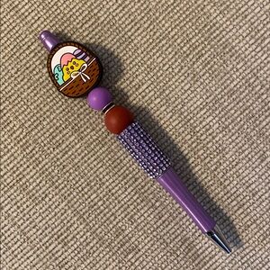 Chick 🐣 In An Easter Basket Pen